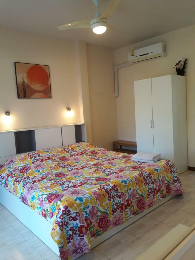 Belinda Home Koh Sichang Exterior foto